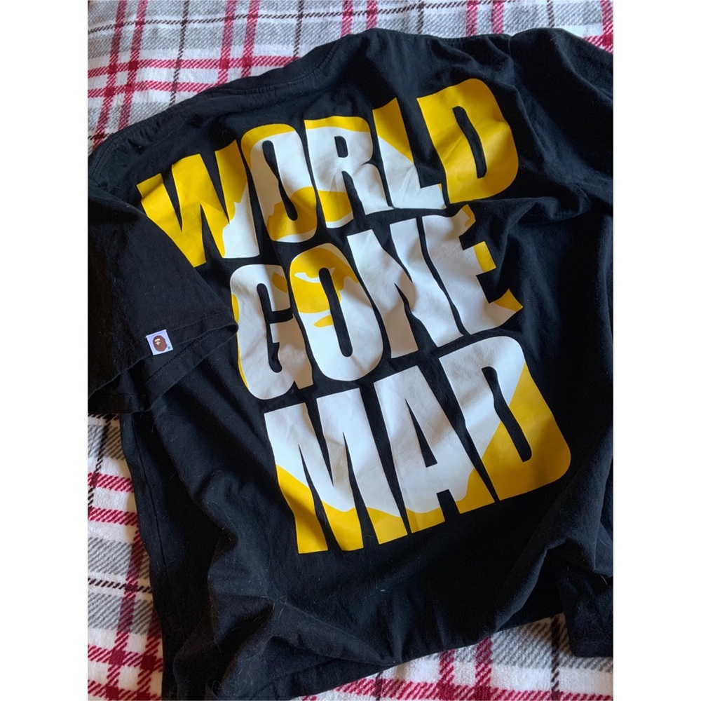 🎉 BAPE WORLD GONE MAD OVERLAP TEE 🎉